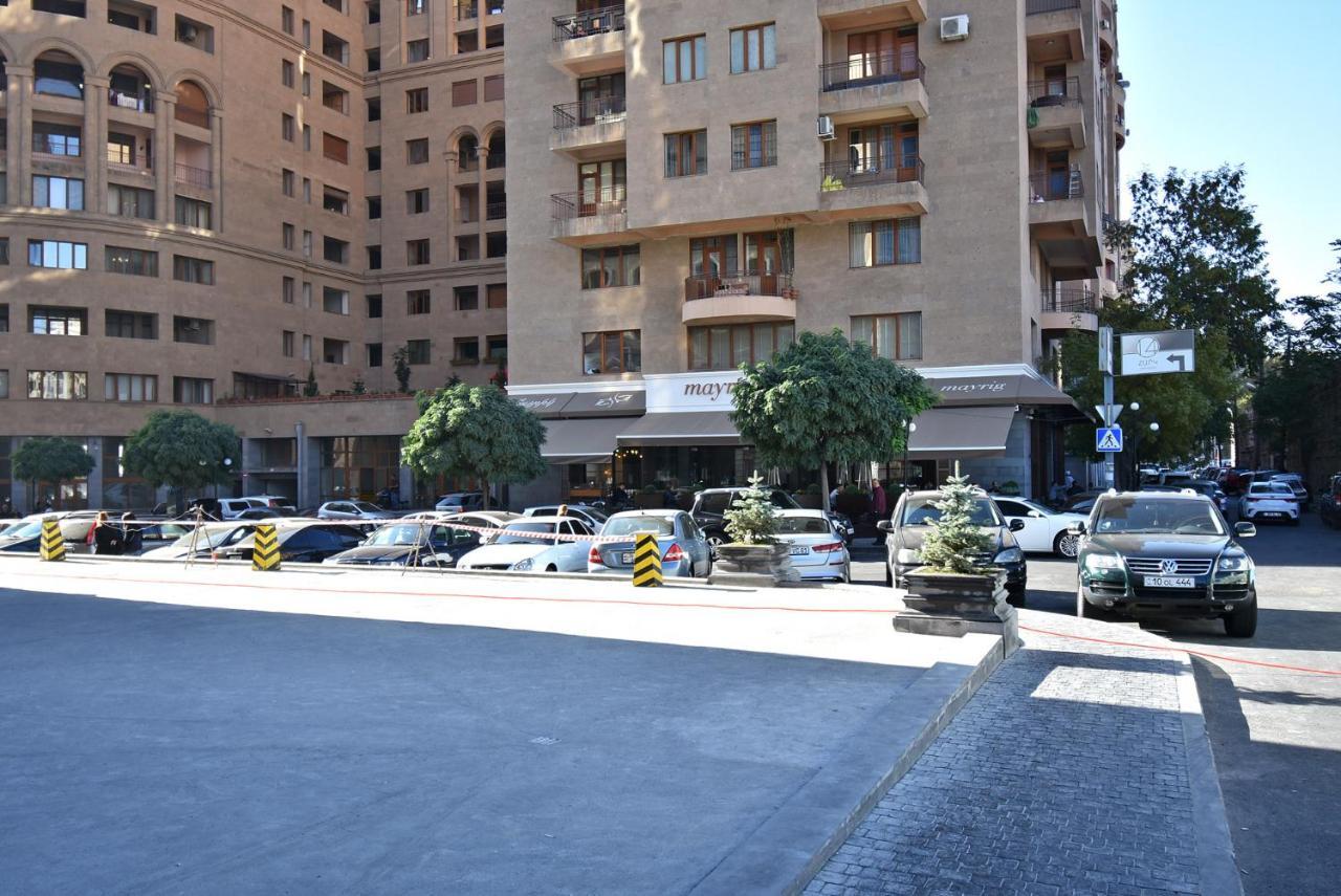 Yerevan4You Courtyard Exterior photo